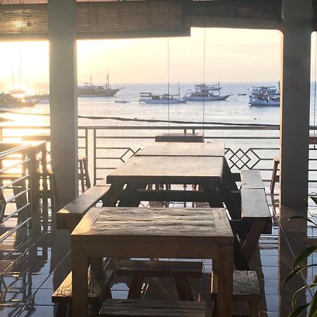 Bajo Sunset Hostel Labuan Bajo Kültér fotó
