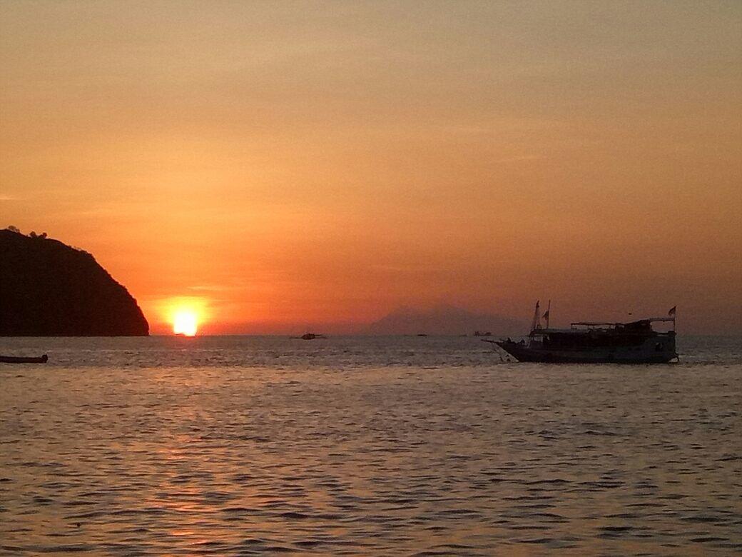 Bajo Sunset Hostel Labuan Bajo Kültér fotó