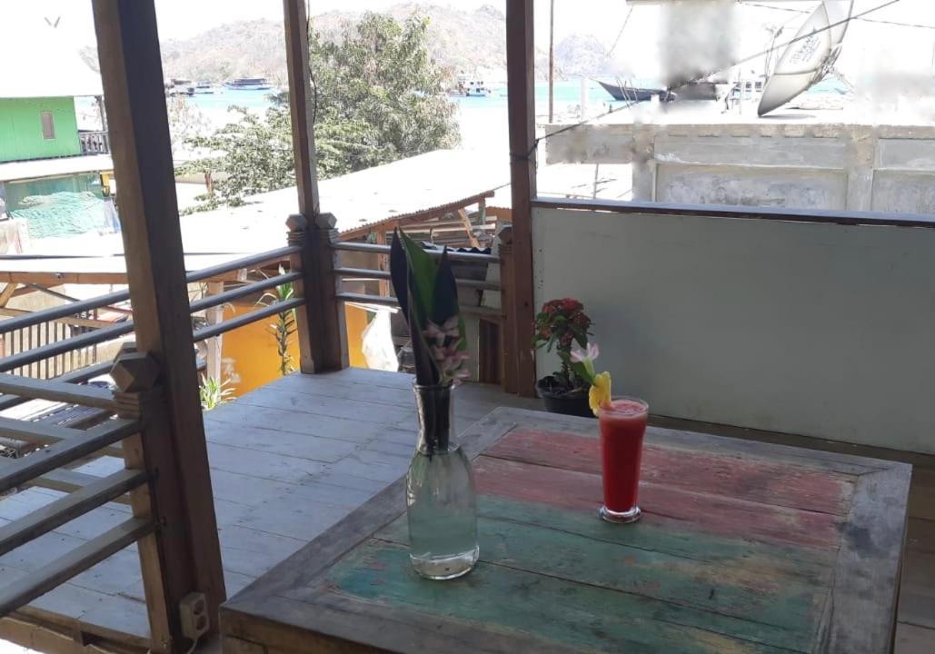 Bajo Sunset Hostel Labuan Bajo Kültér fotó