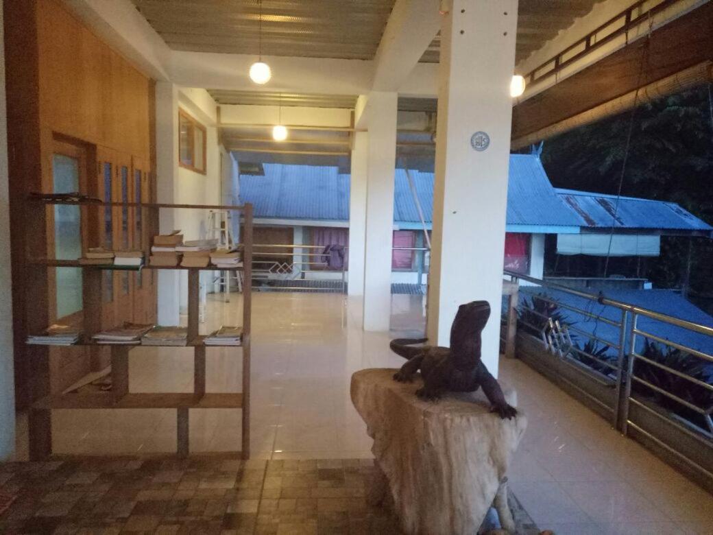 Bajo Sunset Hostel Labuan Bajo Kültér fotó