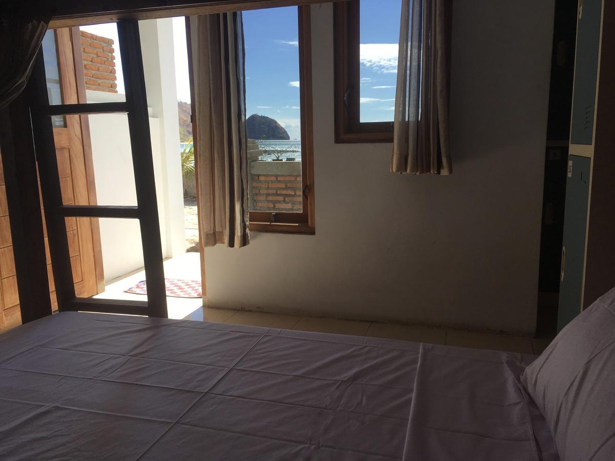 Bajo Sunset Hostel Labuan Bajo Kültér fotó